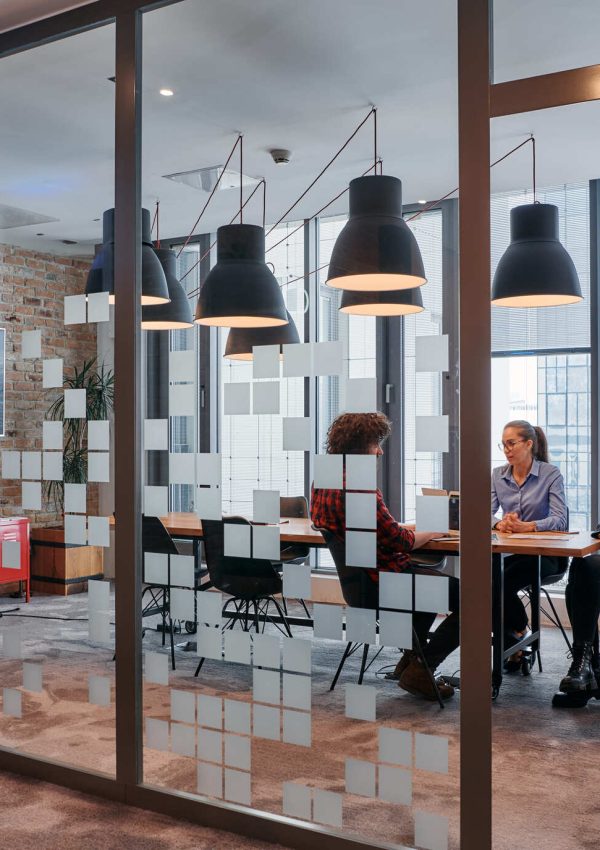 in-the-dynamic-hustle-and-bustle-of-a-business-env-2026-01-07-06-12-51-utc